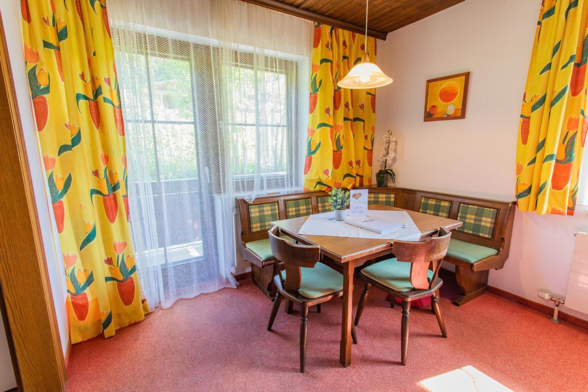 Huberhof 4 By Alpenidyll Apartments Schladming Bagian luar foto